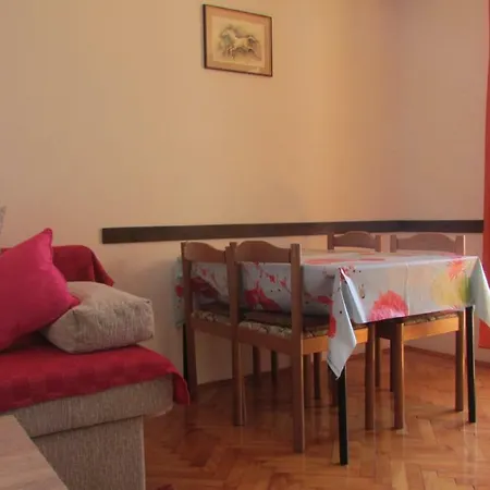 Apartmani Petunia Fažana Exteriör bild