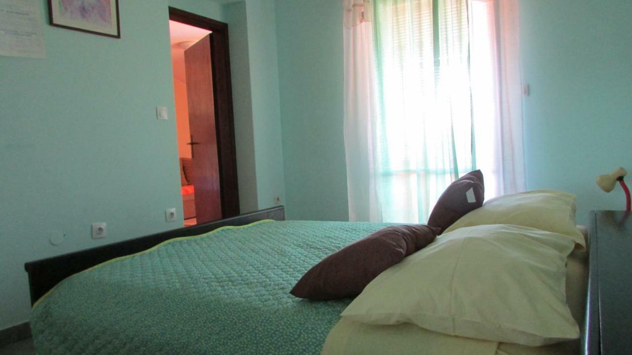 Petunia Apartment *